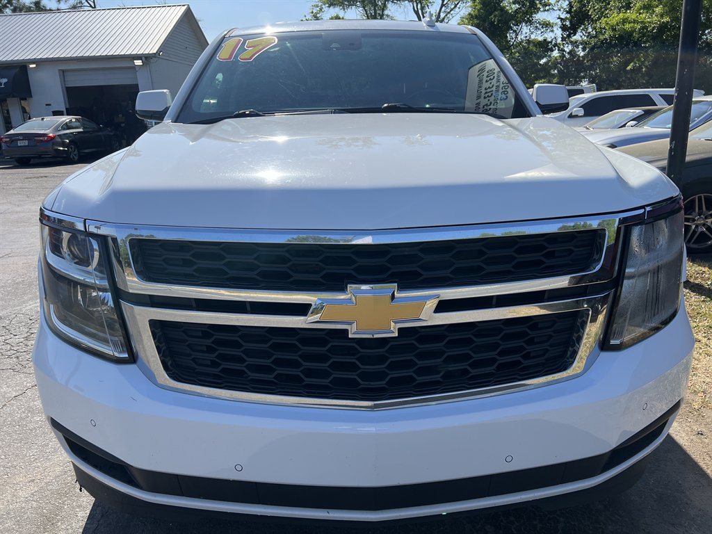 2017 Chevrolet Suburban - $22,600