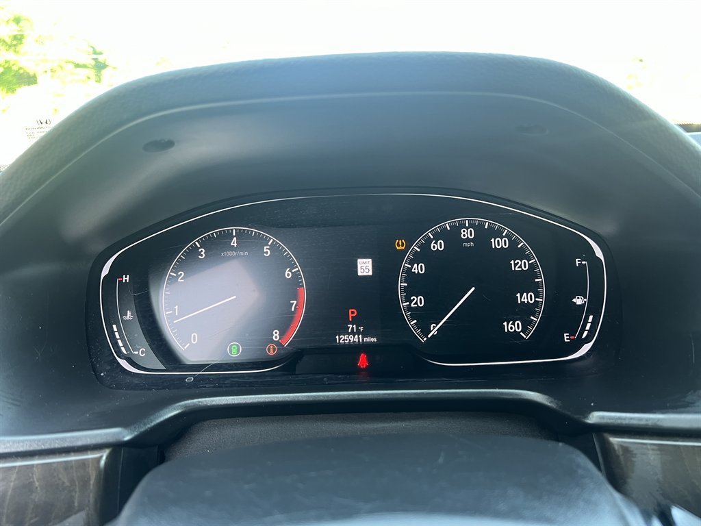 2018 Honda Accord - $16,995