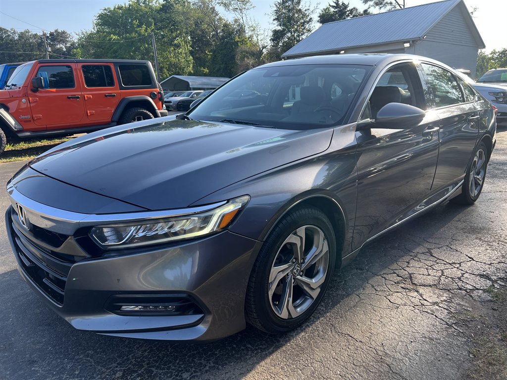 2018 Honda Accord - $16,995