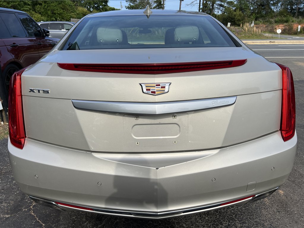 2016 Cadillac XTS - $18,995