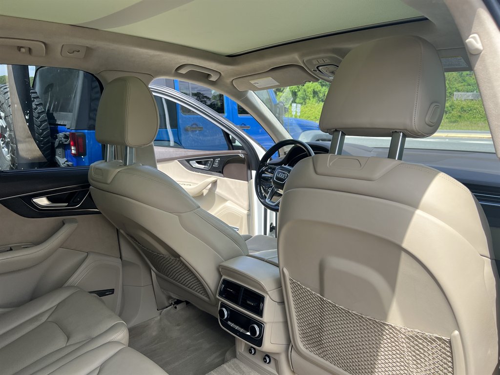 2018 Audi Q7 - $19,995