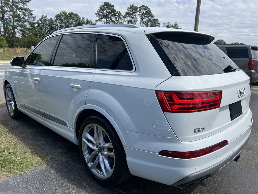 2018 Audi Q7 - $19,995