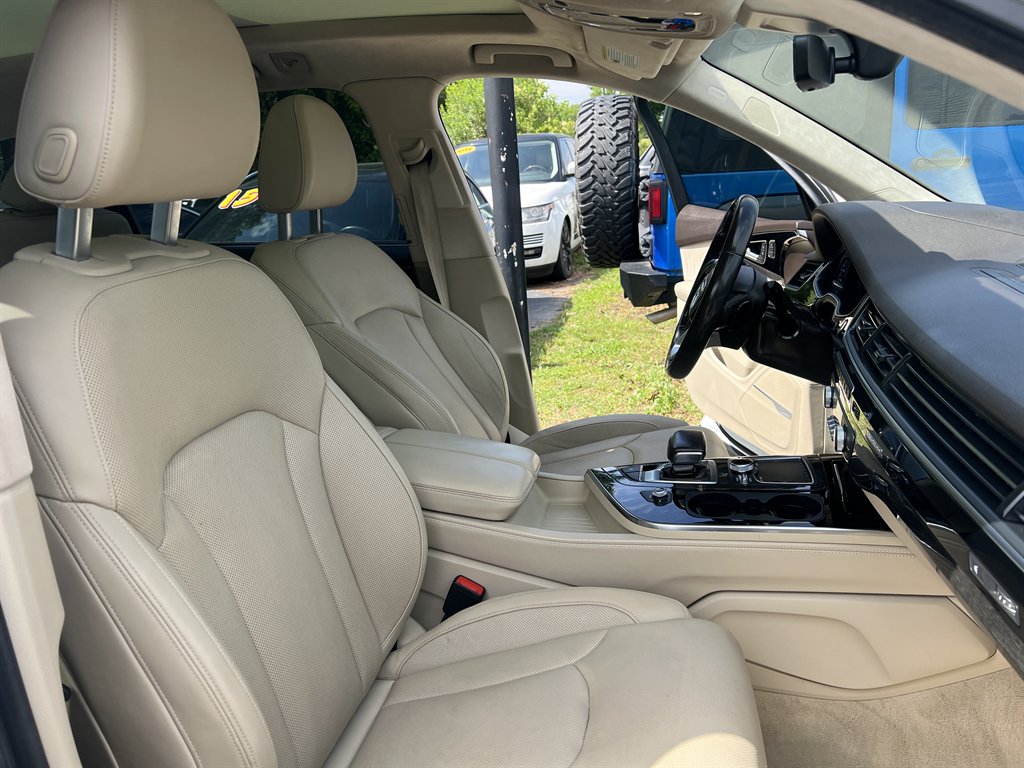 2018 Audi Q7 - $19,995