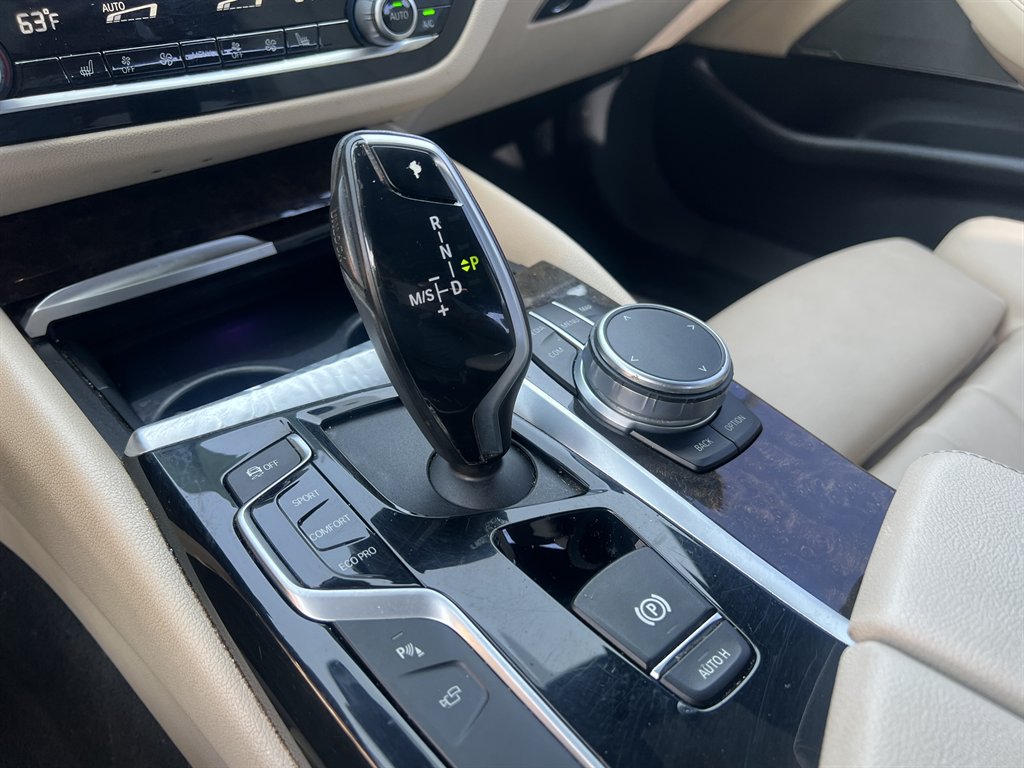 2020 BMW 530i - $22,995
