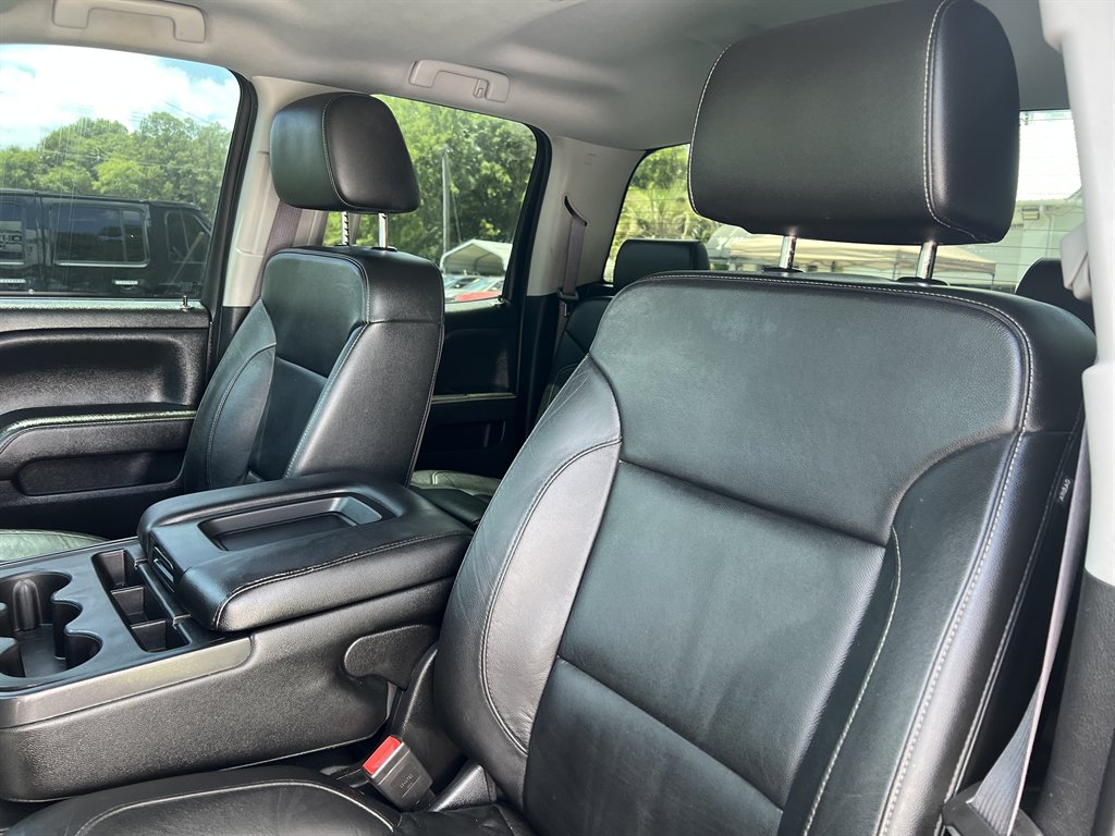 2017 Chevrolet Silverado 1500 - $17,995