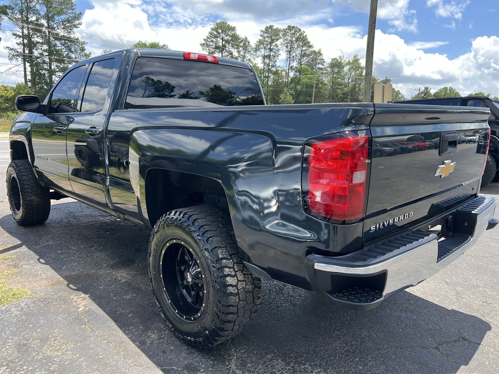 2017 Chevrolet Silverado 1500 - $17,995