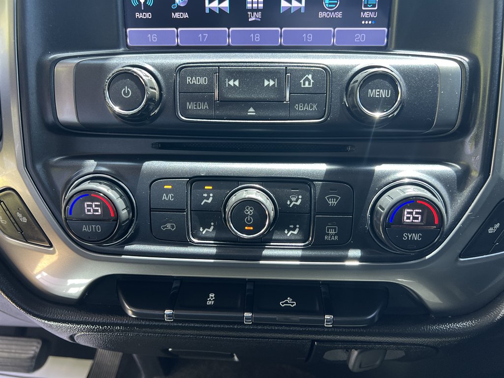 2017 Chevrolet Silverado 1500 - $17,995