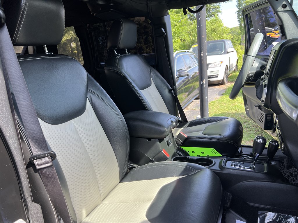 2017 Jeep Wrangler - $27,995
