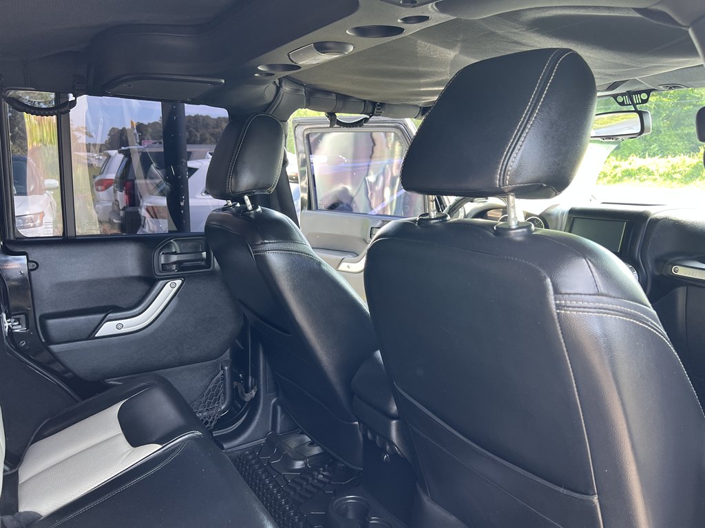 2017 Jeep Wrangler - $27,995