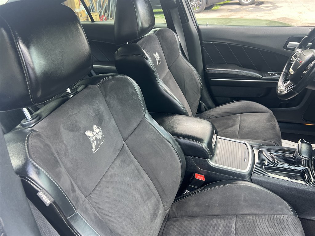 2016 Dodge Charger - $24,995