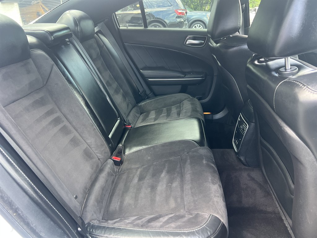 2016 Dodge Charger - $24,995