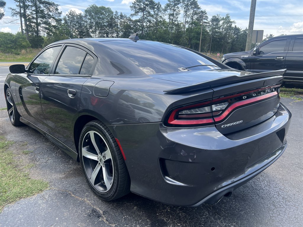 2019 Dodge Charger - $21,995