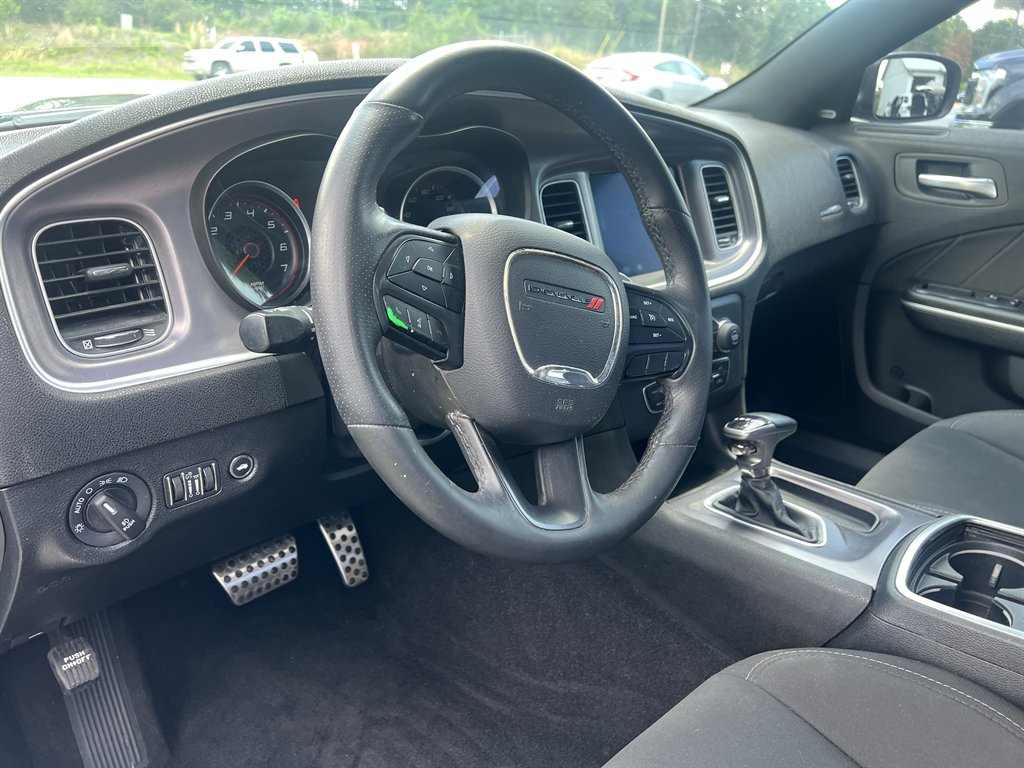 2019 Dodge Charger - $21,995