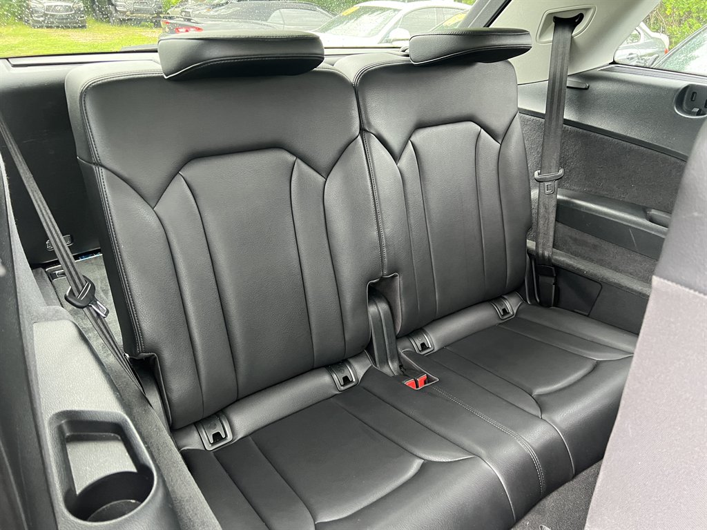 2019 Audi Q7 - $19,995