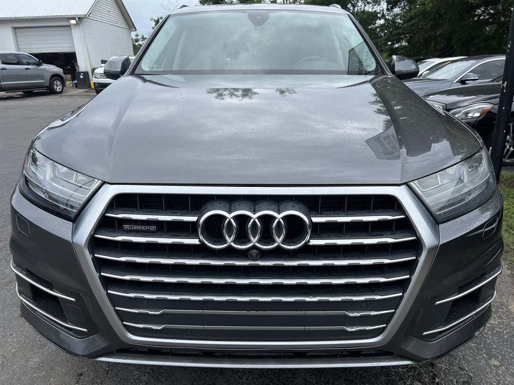 2019 Audi Q7 - $19,995
