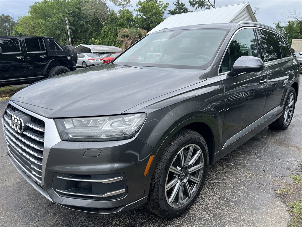 2019 Audi Q7 - $19,995
