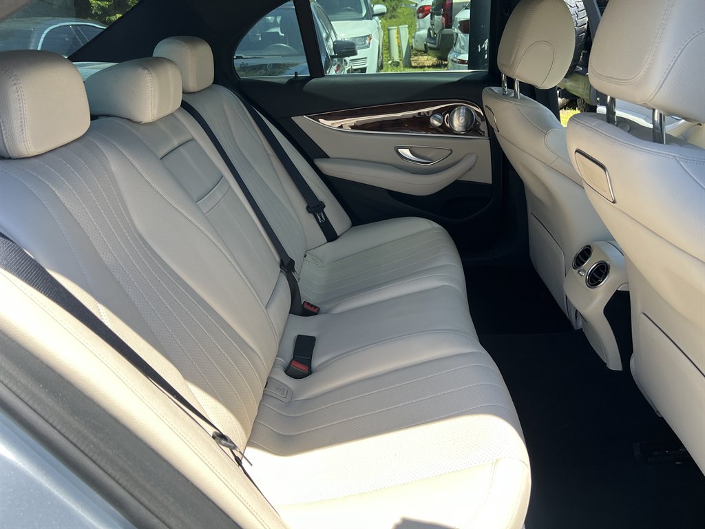 2018 Mercedes-Benz E-Class - $21,995