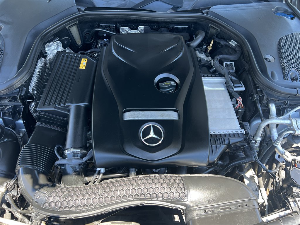 2018 Mercedes-Benz E-Class - $21,995