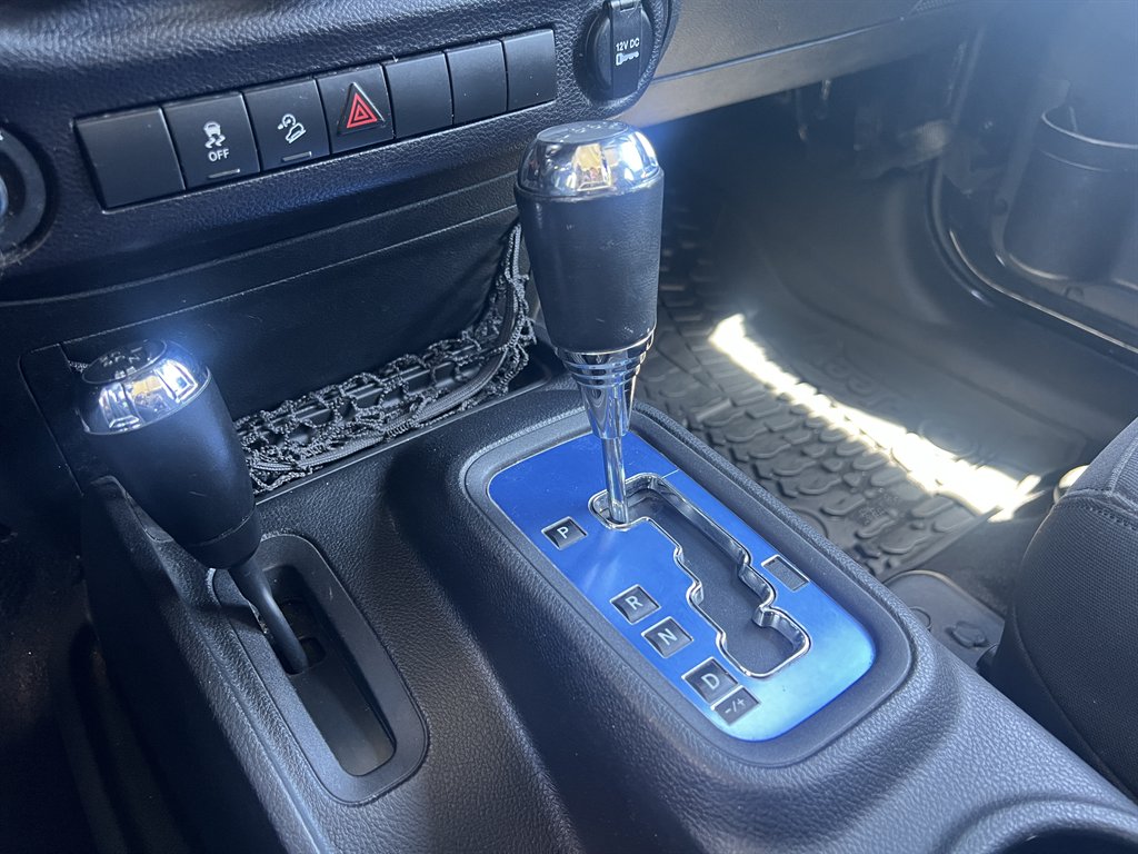 2015 Jeep Wrangler - $18,995