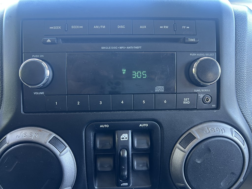 2015 Jeep Wrangler - $18,995
