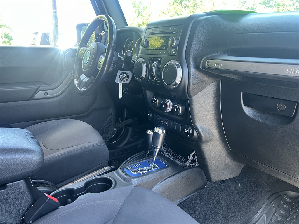 2015 Jeep Wrangler - $18,995