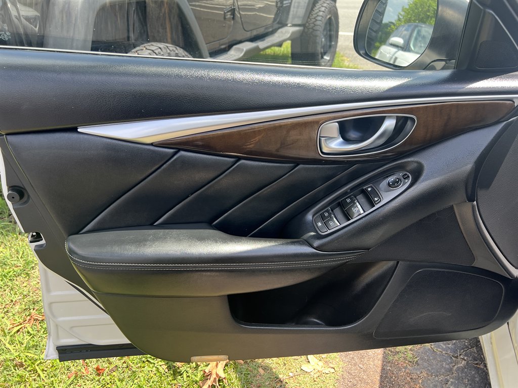 2019 INFINITI Q50 - $19,995
