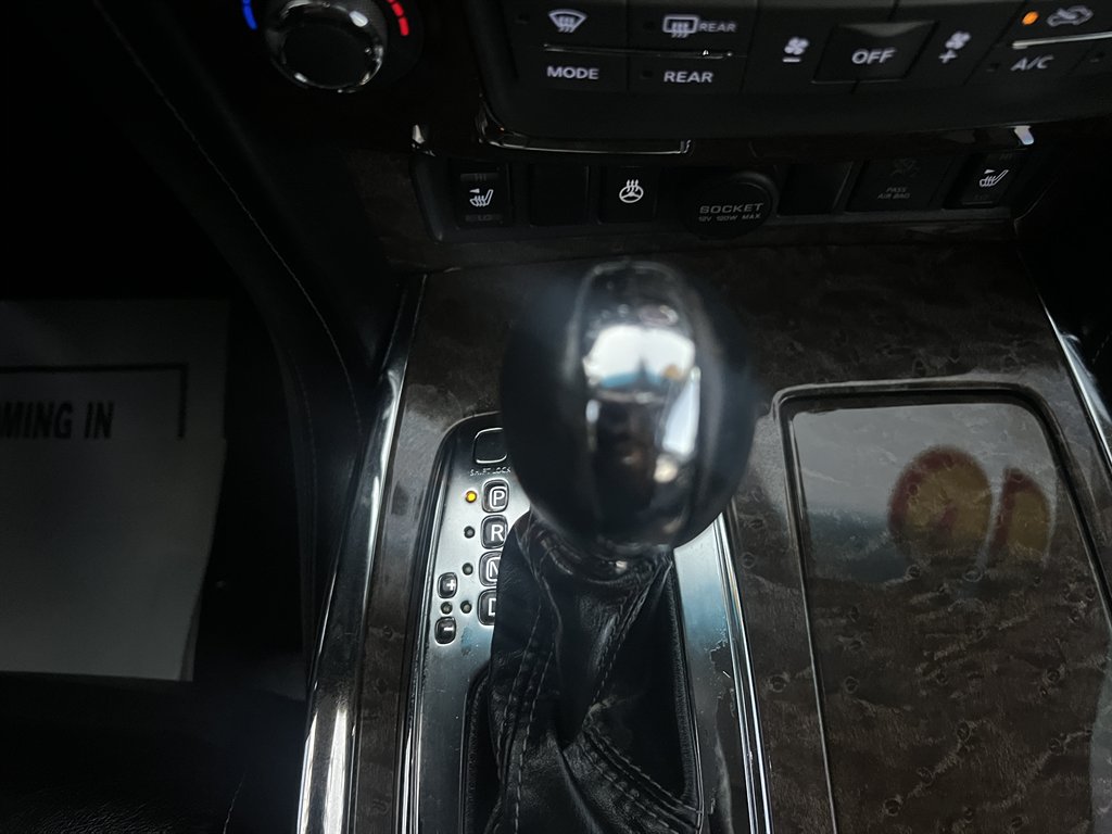 2016 INFINITI QX80 - $17,500
