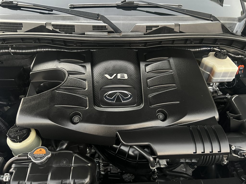 2016 INFINITI QX80 - $17,500