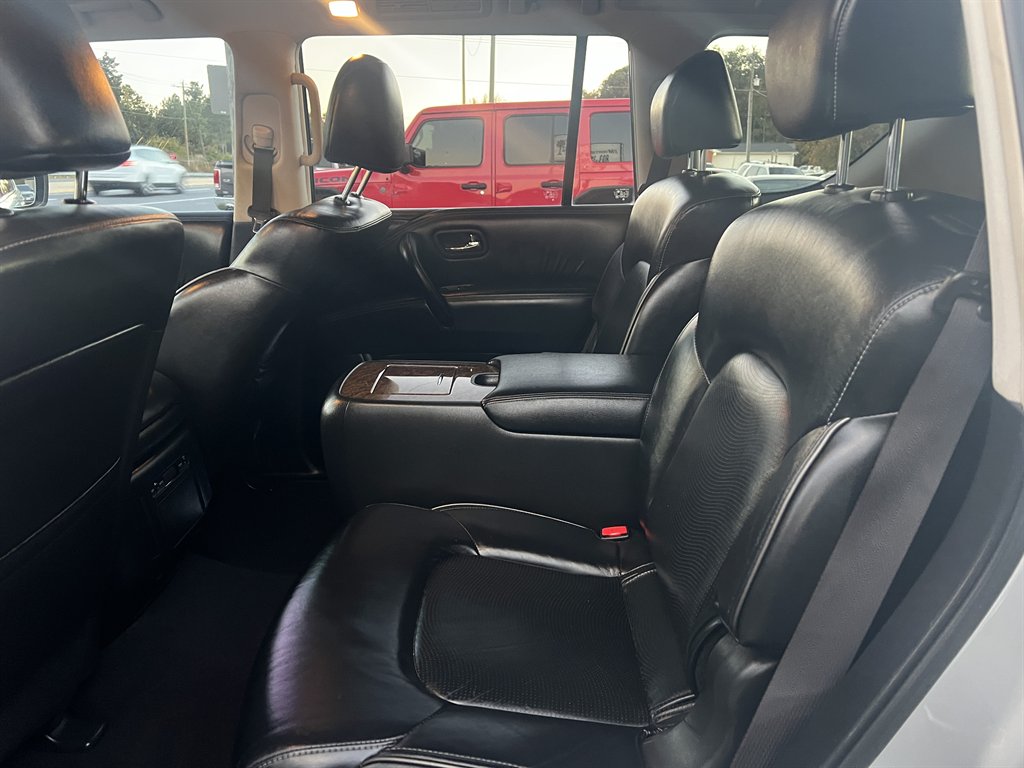 2016 INFINITI QX80 - $17,500