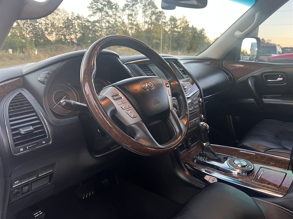 2016 INFINITI QX80 - $17,500