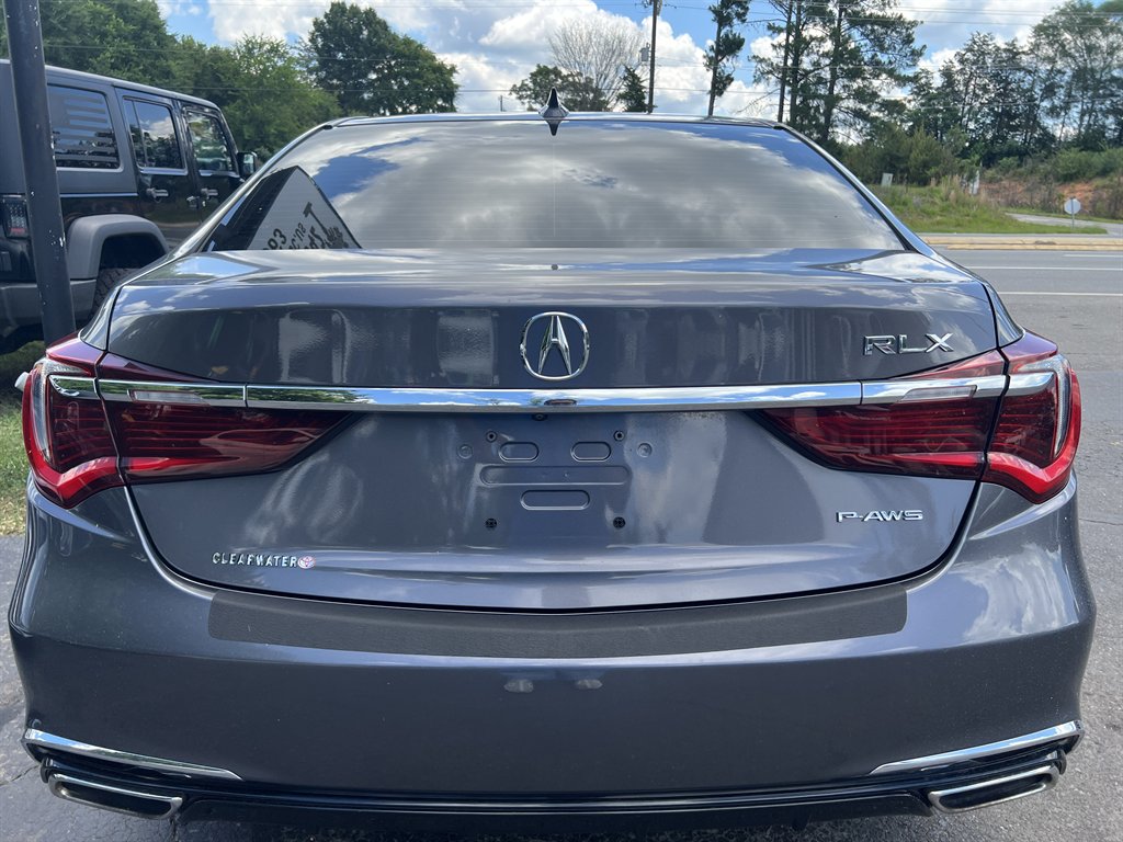 2018 Acura RL - $28,995