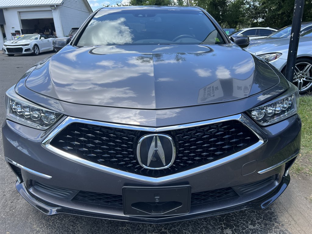 2018 Acura RL - $28,995