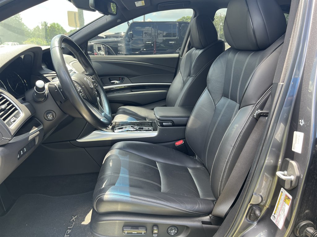 2018 Acura RL - $28,995