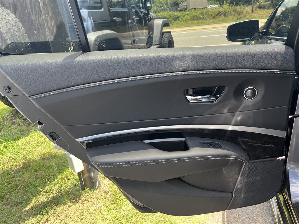 2018 Acura RL - $28,995