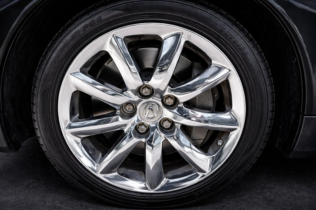 2011 Lexus LS - $10,995