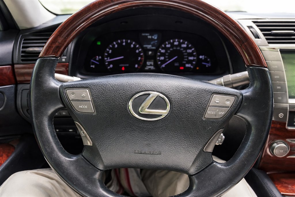 2011 Lexus LS - $10,995
