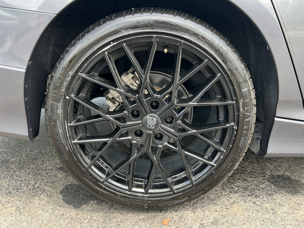 2018 Honda Accord - $16,995