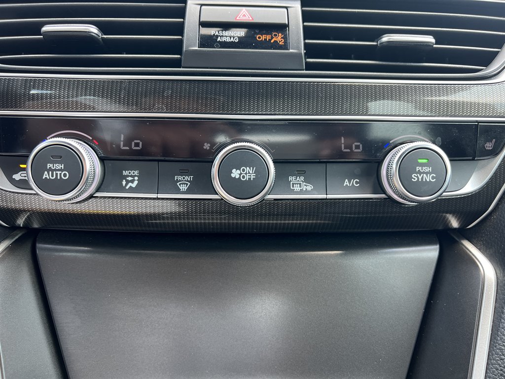 2018 Honda Accord - $16,995