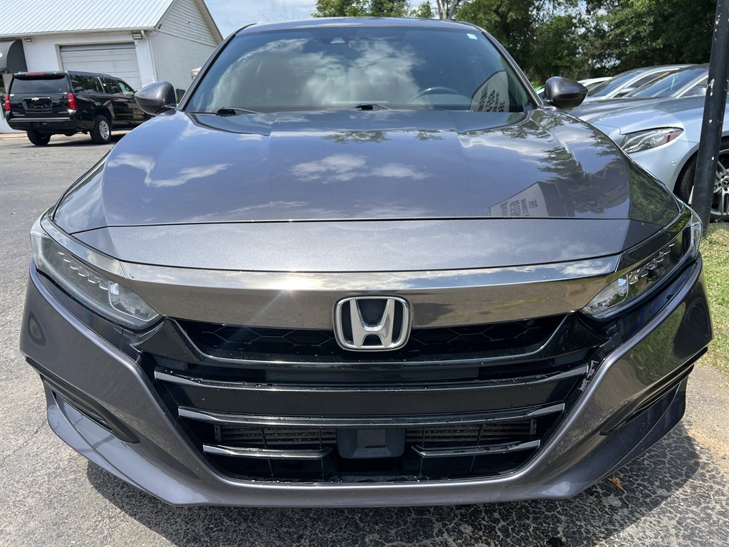 2018 Honda Accord - $16,995
