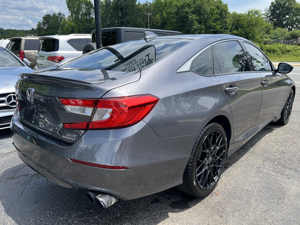 2018 Honda Accord - $16,995