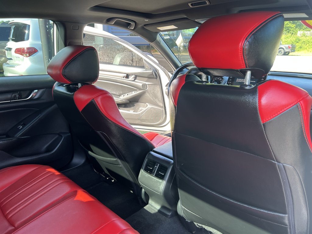 2019 Honda Accord - $23,995