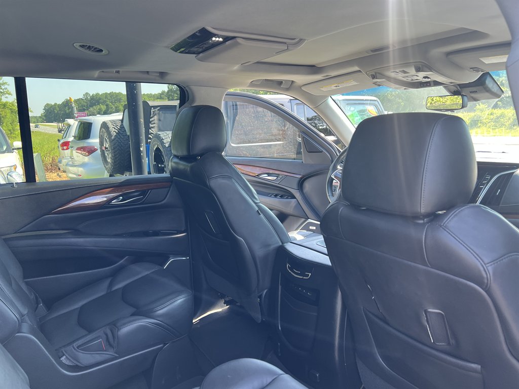 2017 Cadillac Escalade - $23,995