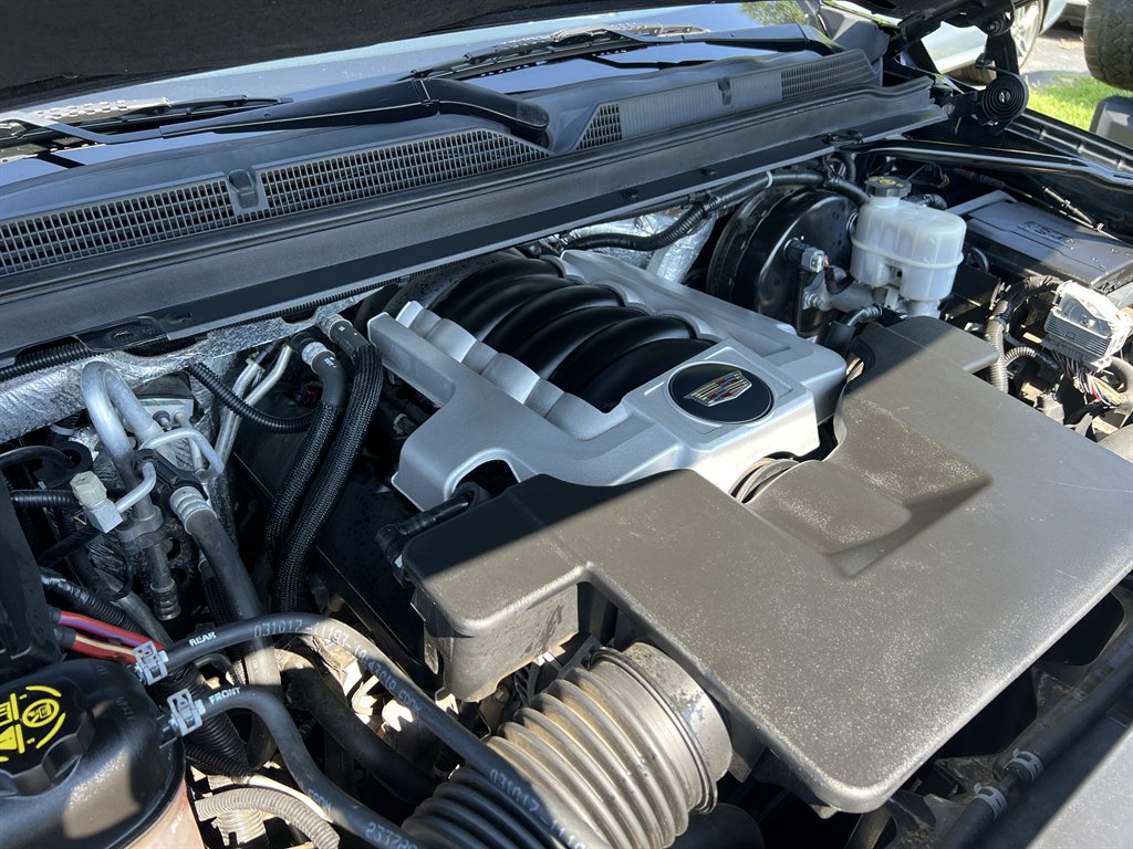 2017 Cadillac Escalade - $23,995