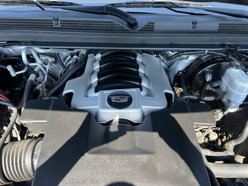 2017 Cadillac Escalade - $23,995