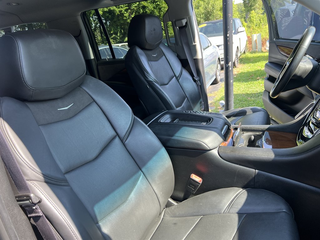 2017 Cadillac Escalade - $23,995
