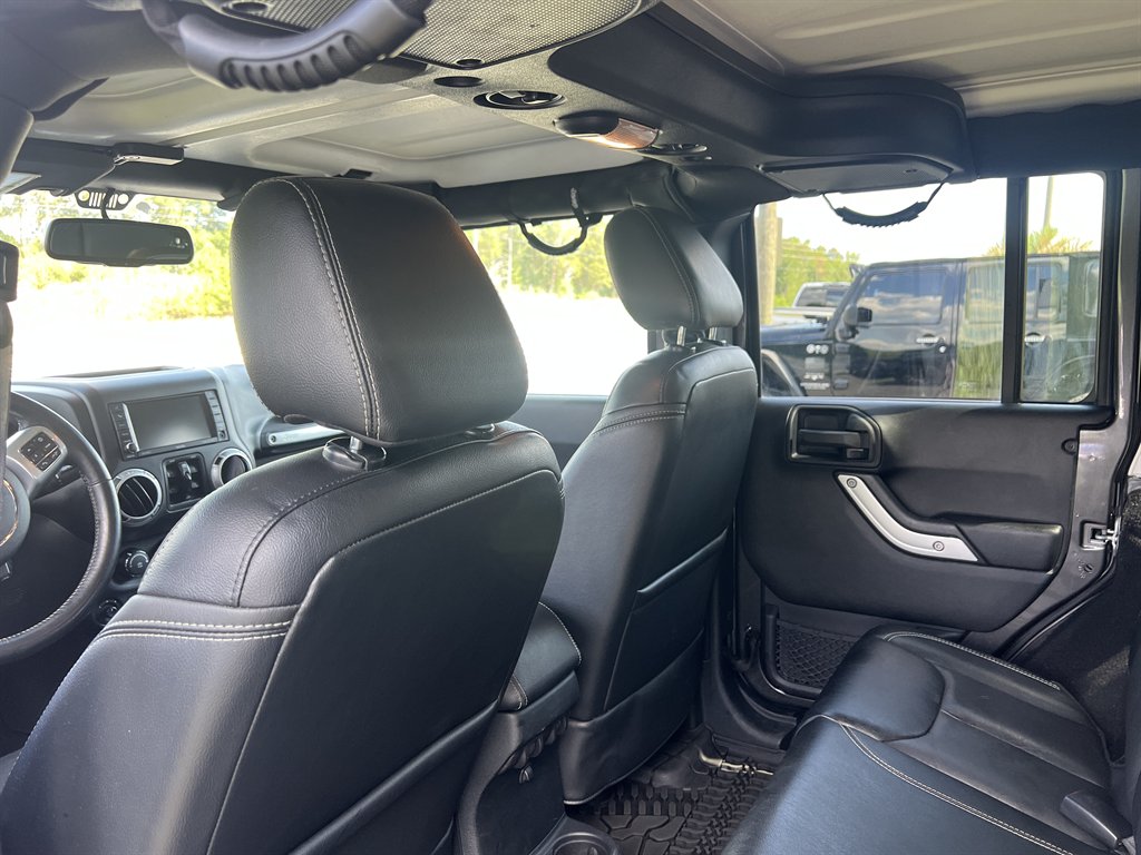 2016 Jeep Wrangler - $24,995