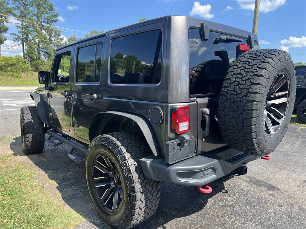 2016 Jeep Wrangler - $24,995