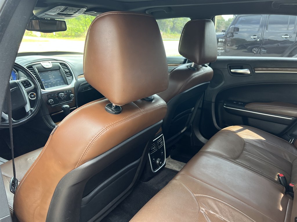 2014 Chrysler 300 - $15,995