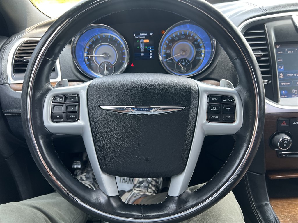2014 Chrysler 300 - $15,995