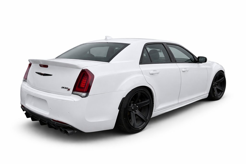 2021 Chrysler 300 - $22,995